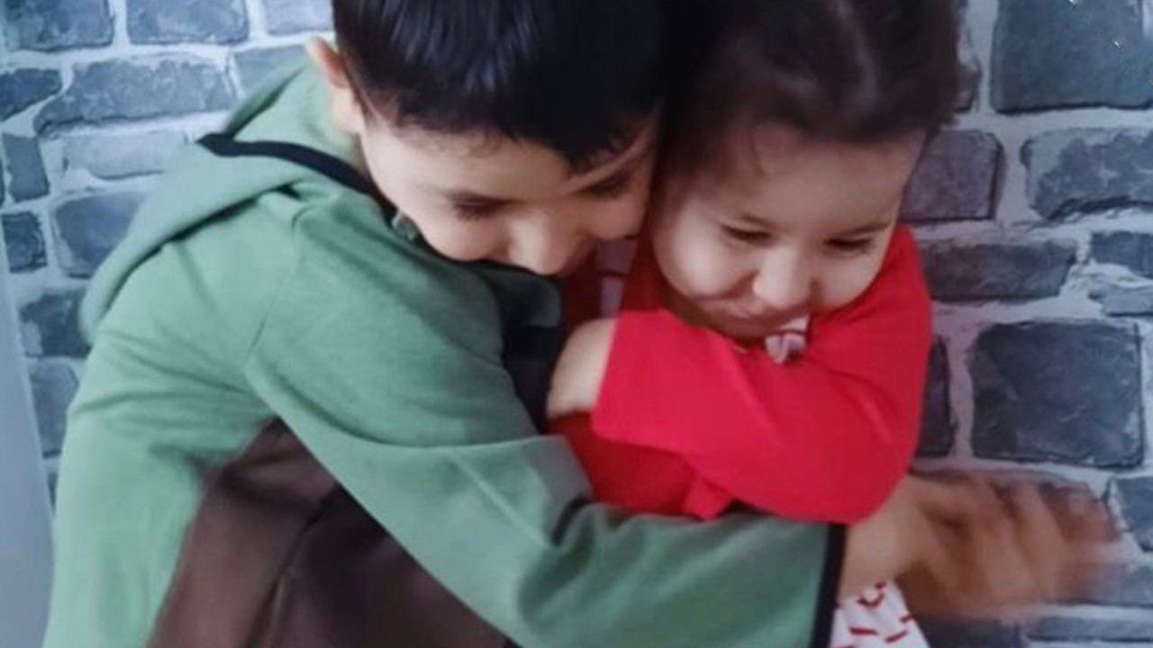 Almanya’dan İstanbul’a tatile gelen aile, seyyar satıcıdan yedikleri midyeden zehirlendi: 2 çocuk hayatını kaybetti
