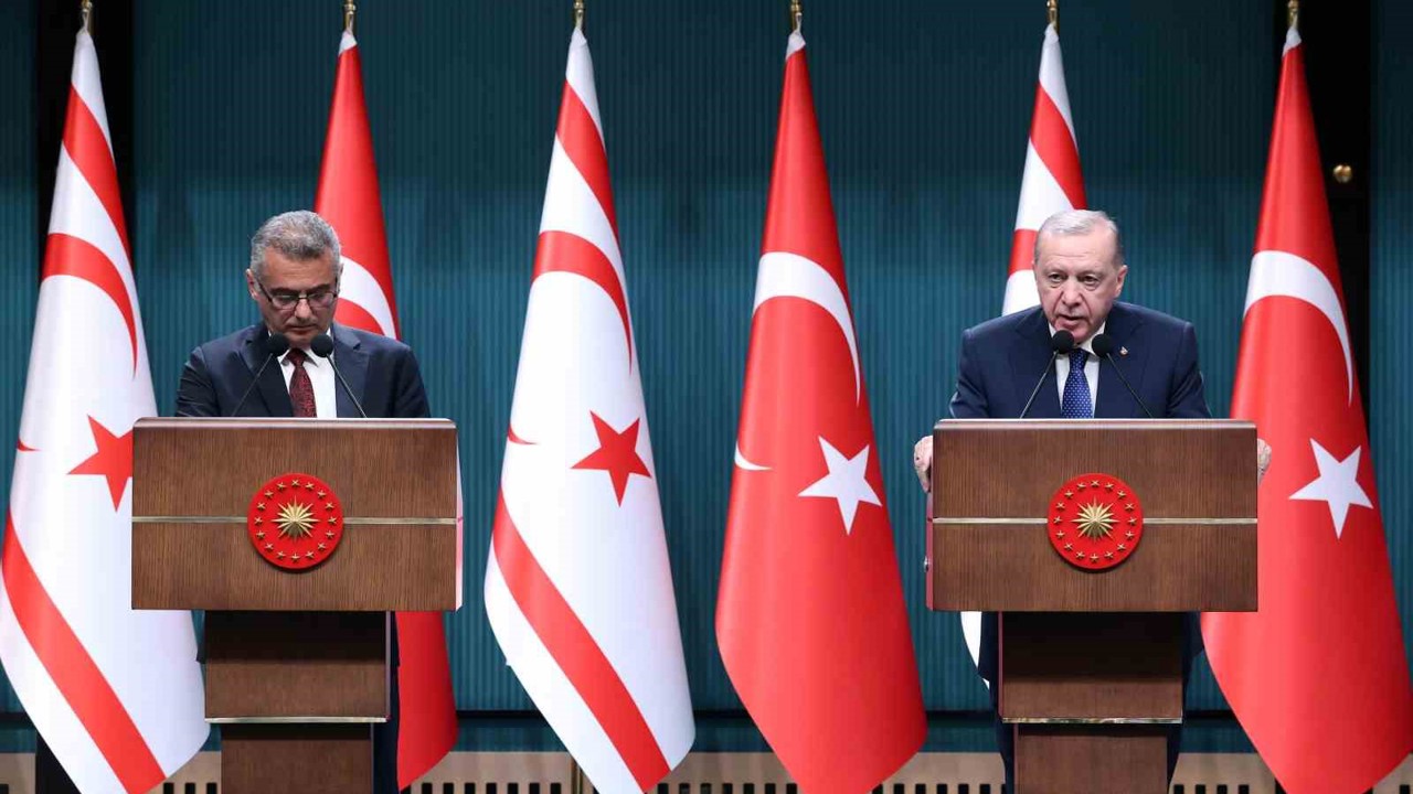 Cumhurbaşkanı Erdoğan: "Kıbrıs meselesine en gerçekçi çözümün Ada’da iki devletin bir arada var olmasından geçtiğine inanıyoruz"
