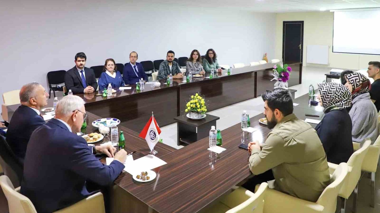 Kemaliye’de üniversite kalite süreçleri masaya yatırıldı
