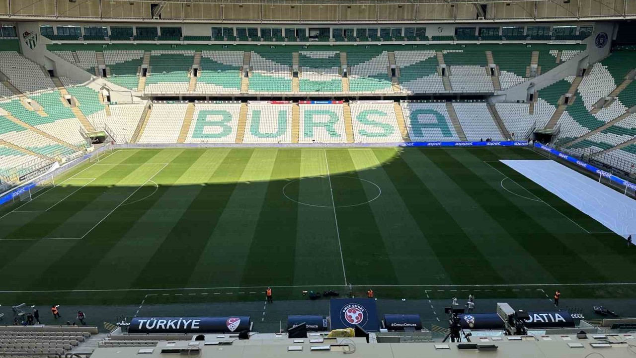 A Milli Futbol Takımı, 10. kez Bursa’da
