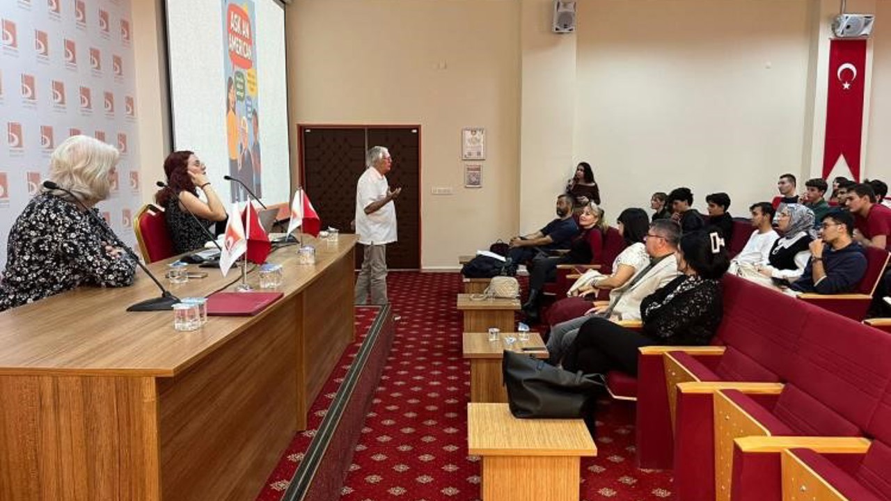 BŞEÜ’de farklı kültürler bir araya geldi
