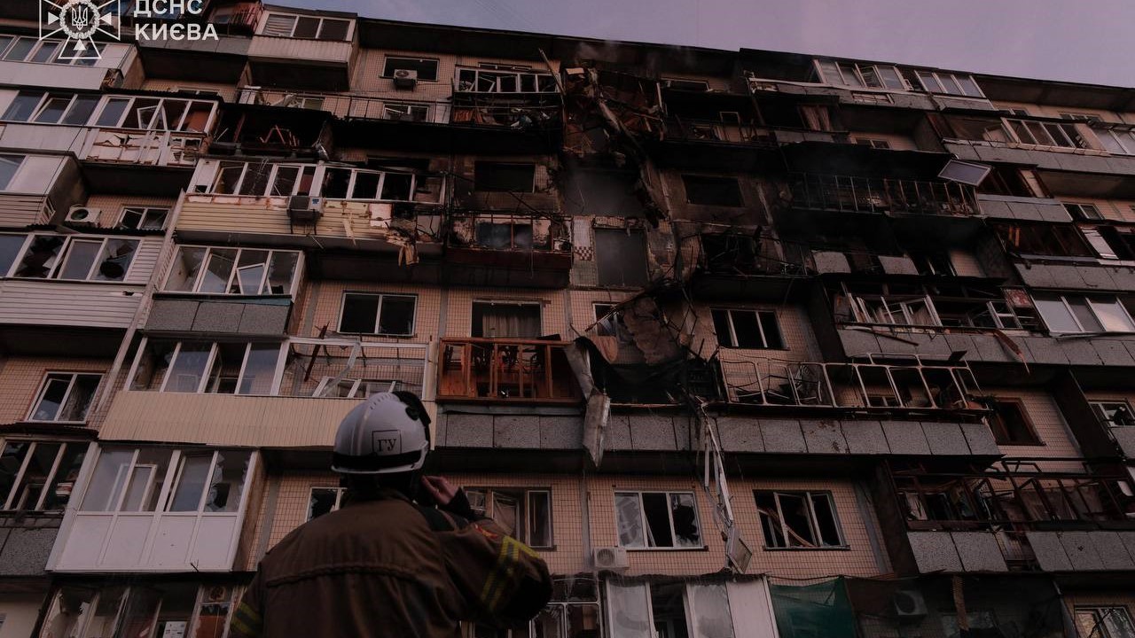 Rus ordusundan Kiev’e yoğun saldırı: 3 ölü, 26 yaralı
