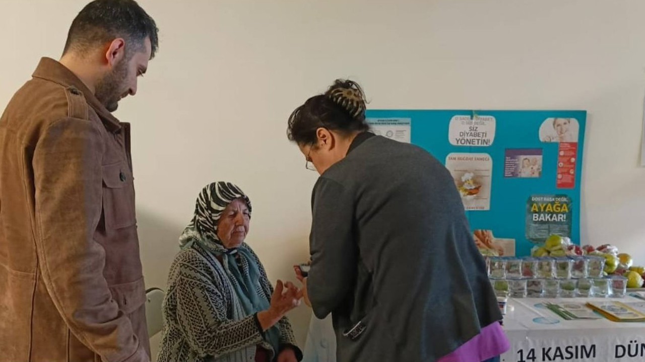 Çine’de diyabet farkındalığı için kan şekeri ölçüldü
