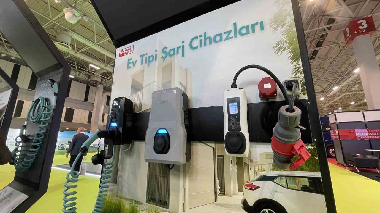 Ev tipi elektrikli araç şarj cihazlarına talep artıyor
