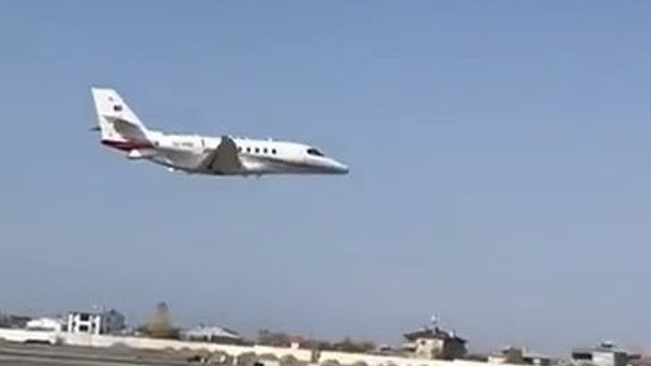 Van Ferit Melen Havalimanı’ndaki pist yenileme çalışmaları tamamlandı
