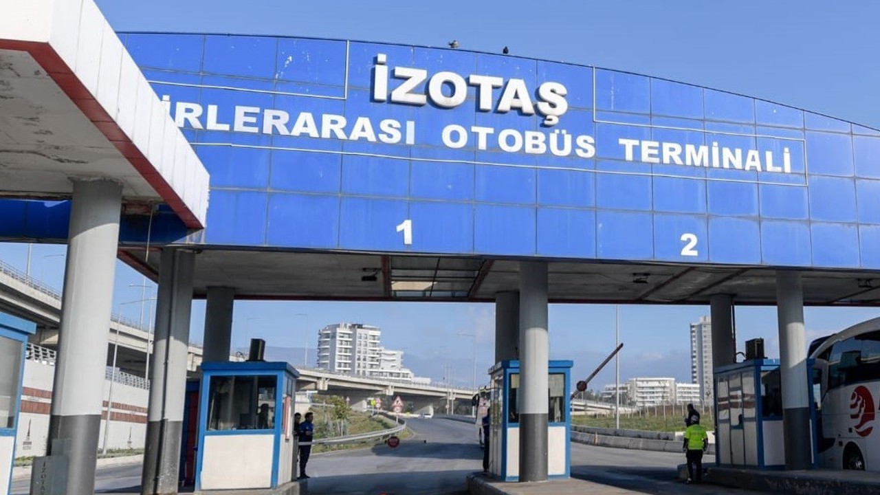 İzmir’de otogar krizi büyüyor: Belediyeden İZOTAŞ’a işgalci benzetmesi
