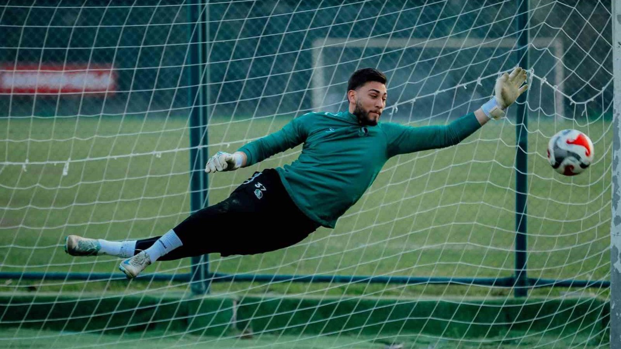 Sakaryaspor, İstanbulspor mesaisinde
