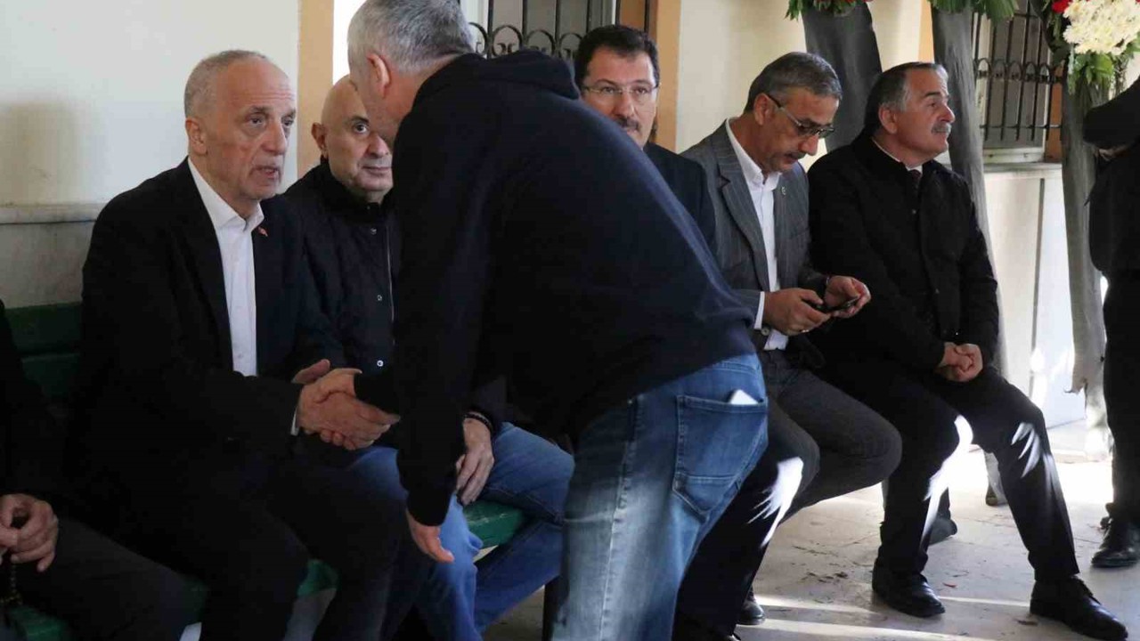 Ergün Atalay’ın kayınvalidesi son yolculuğuna uğurlandı
