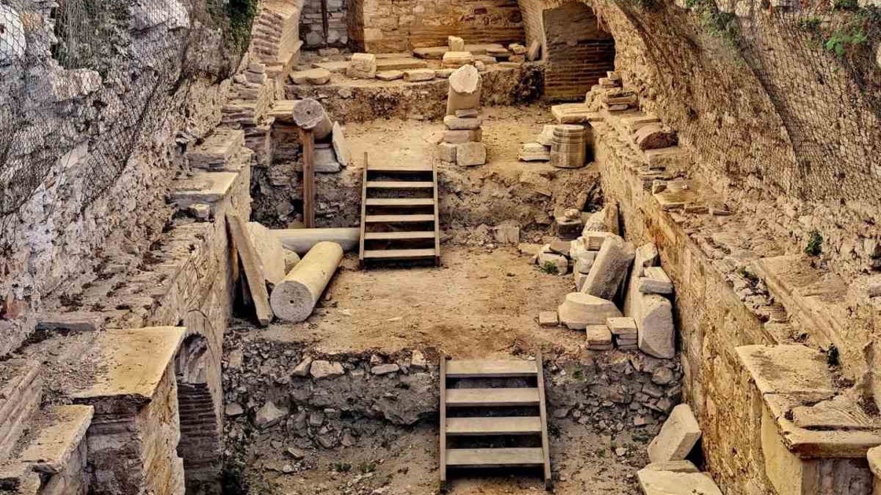 Ege’nin tarihi hazinesi Kadıkalesi, ziyaretçilerini bekliyor
