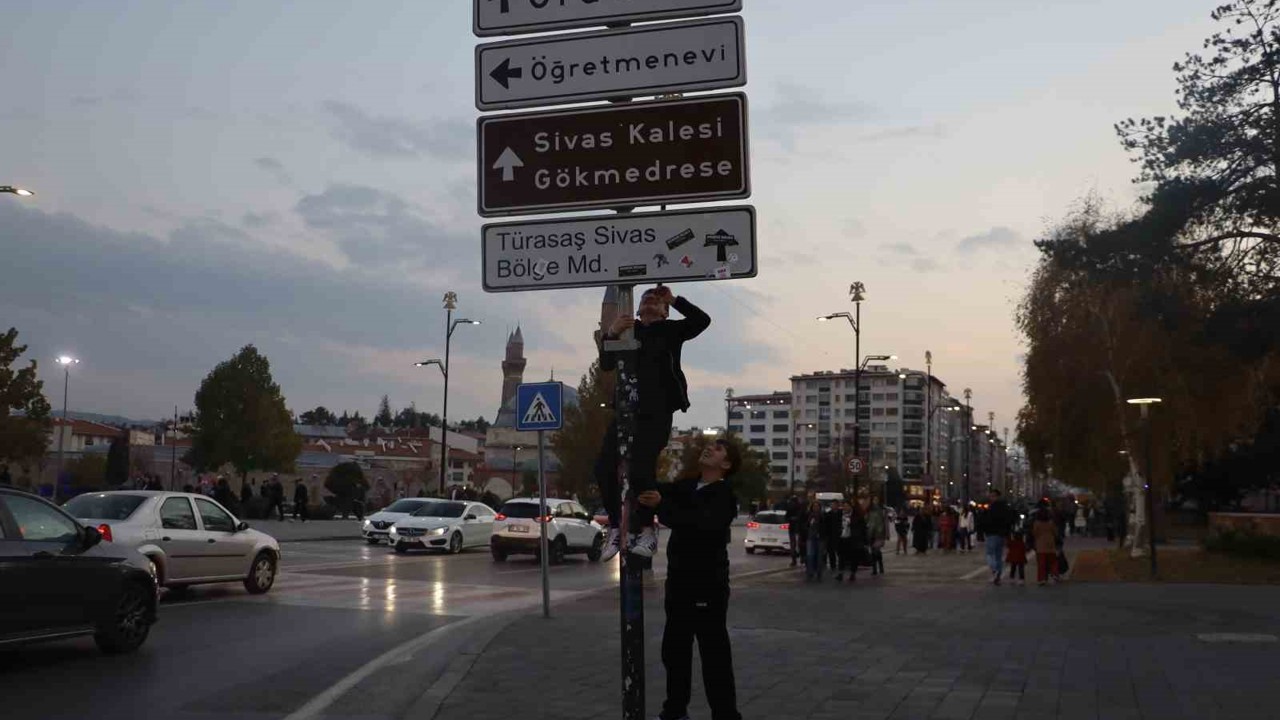 Kızılay’da başlayan akım Sivas’a sıçradı
