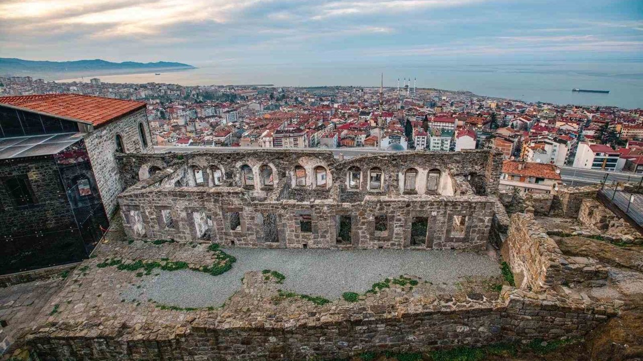 Trabzon’da Atatürk Köşkü, Çal Mağarası, Kızlar Manastırı ve Şehir Müzesi’ne ziyaretçi akını

