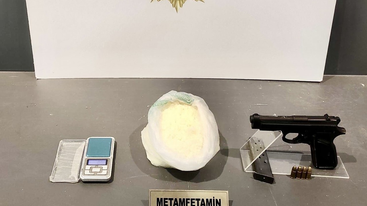 Samsun’da 880 gram metamfetamin ele geçirildi
