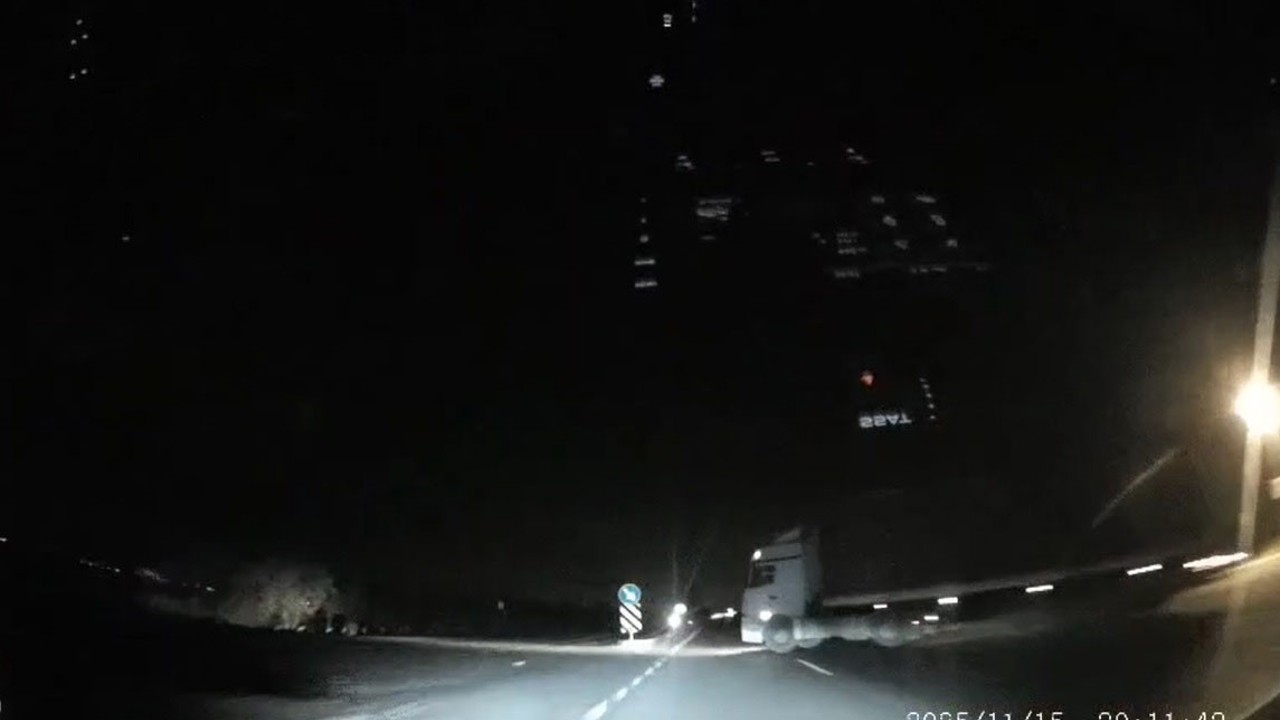 AK Parti Karaman Milletvekili Selman Oğuzhan Eser trafik kazası geçirdi
