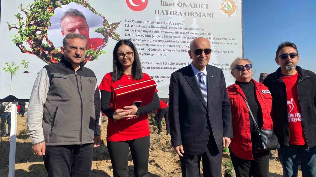 Akut Şehitleri anısına 3 hatıra ormanı
