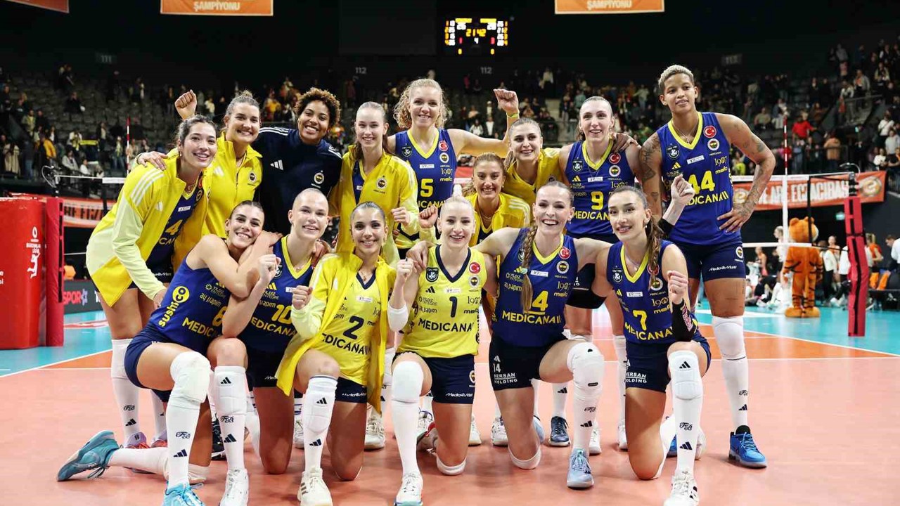 Eczacıbaşı Dynavit, evinde Fenerbahçe’ye mağlup oldu

