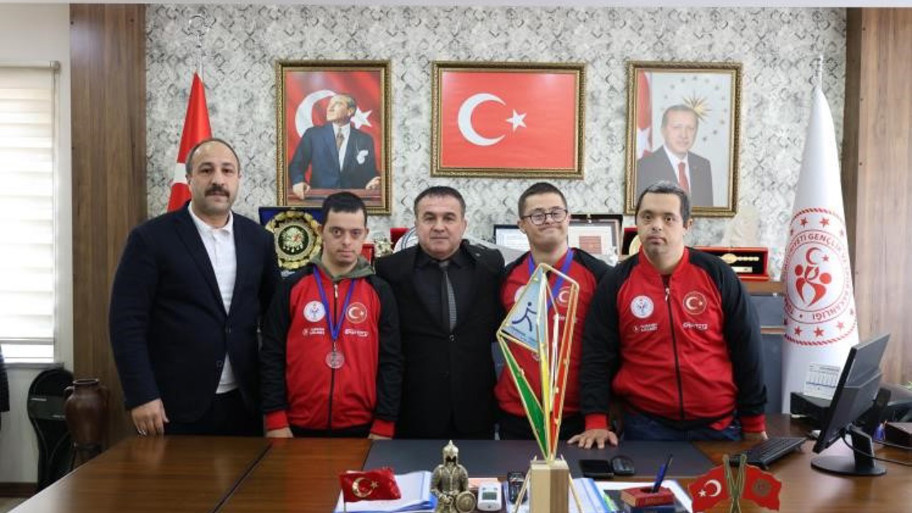 Özel Sporcular Down Sendromlu Basketbol Milli Takımı Bilecik’te
