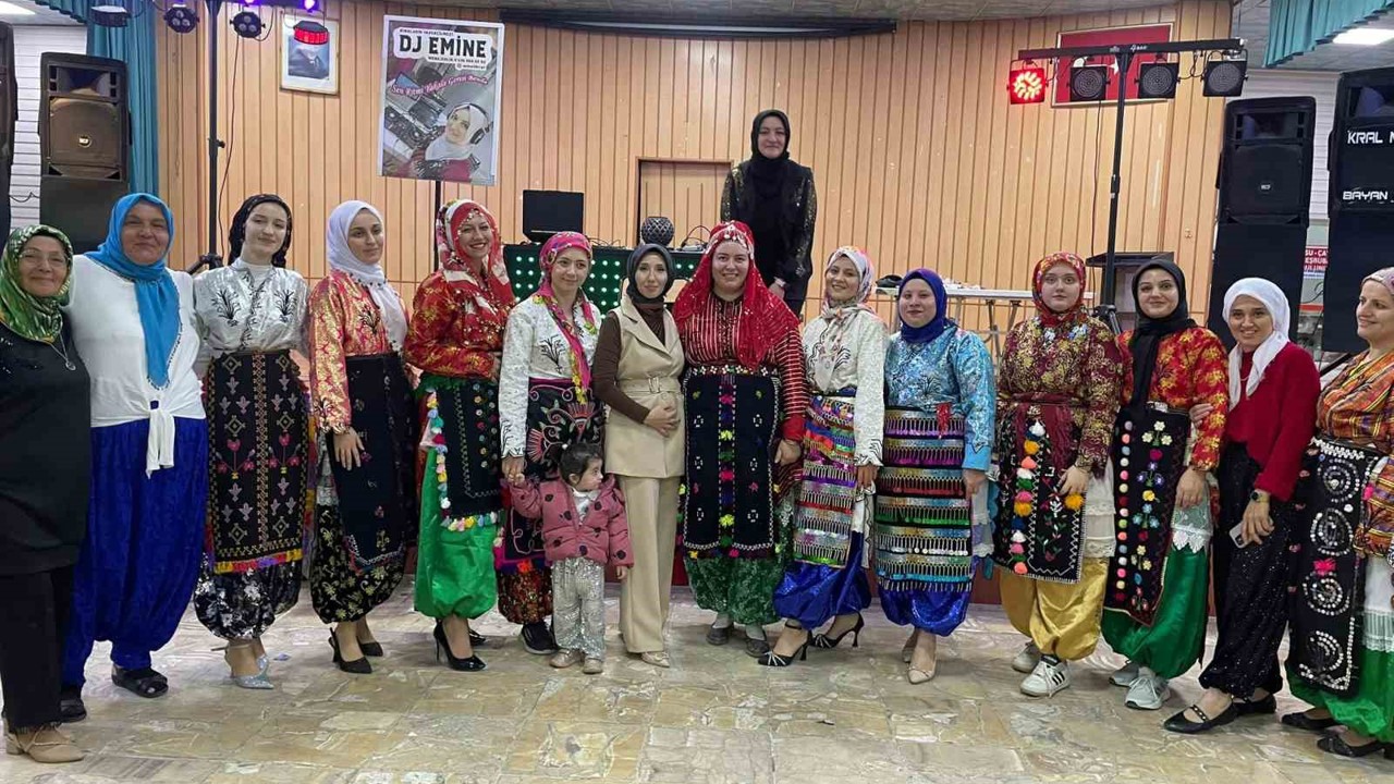 Simavlı kadınların "Üç Etek Gecesi" ilgi gördü
