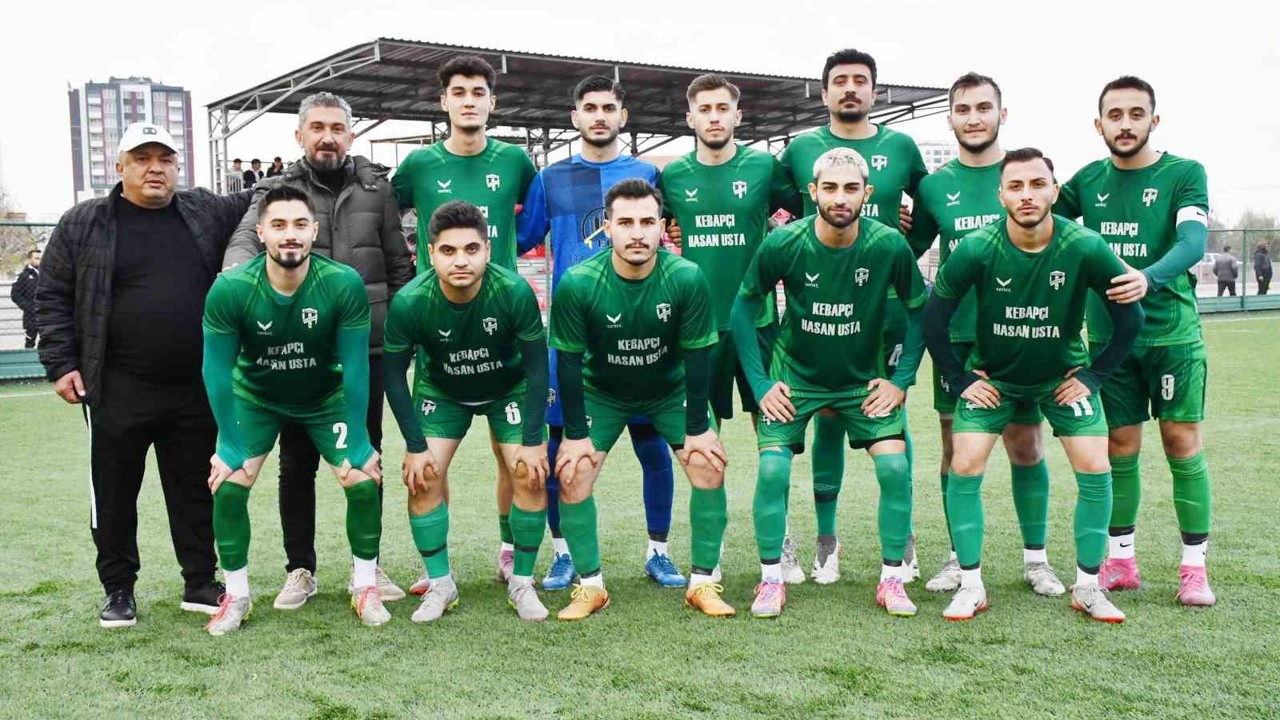 Argıncıkspor adım adım ilerliyor
