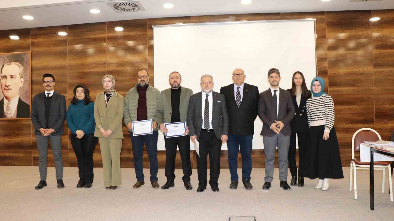 Bayburt’ta imamlara SAHA eğitimi verildi
