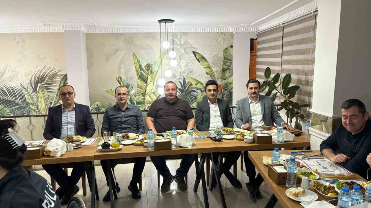 Komiser Durdu’ya veda yemeği
