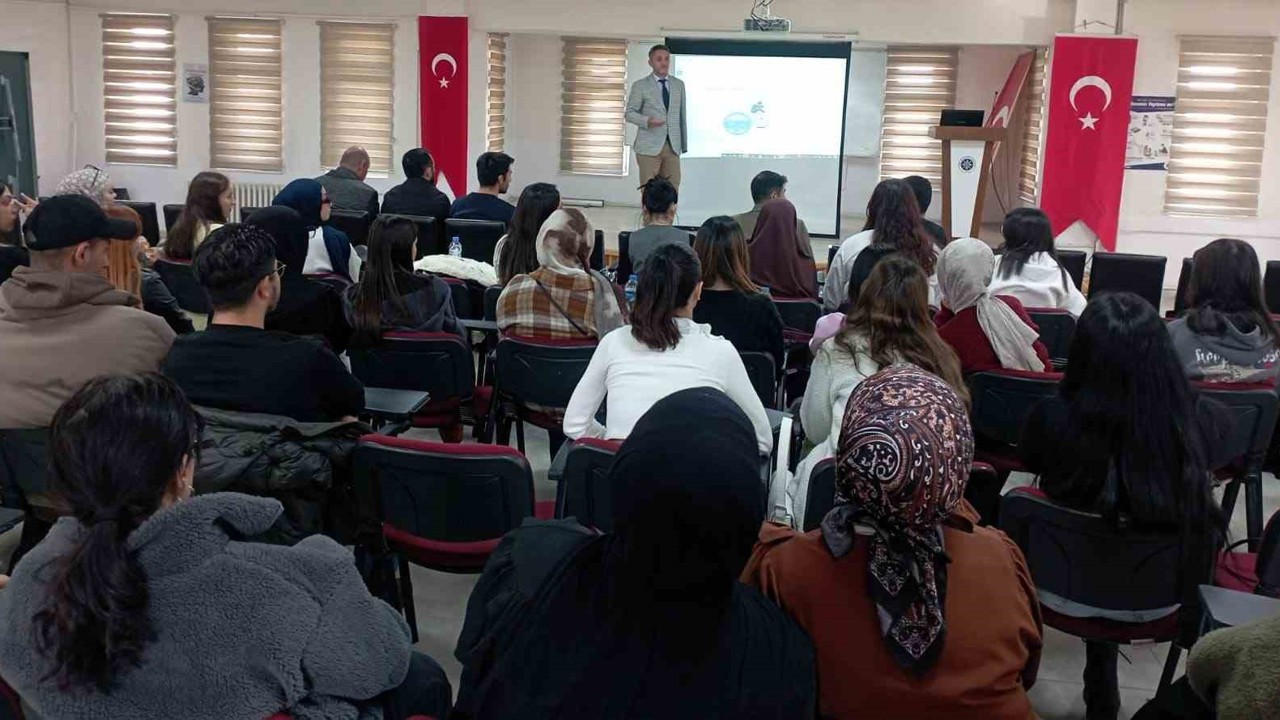 ÇMYO’da denetimli serbestlik bilgilendirme etkinliği düzenlendi
