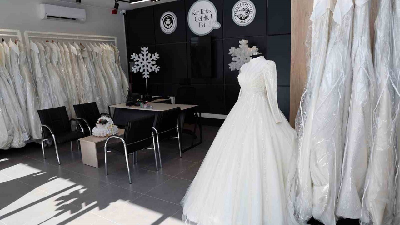 Kar Tanesi Gelinlik Evi ara tatilde mutlu koşuşturmacanın adresi oldu
