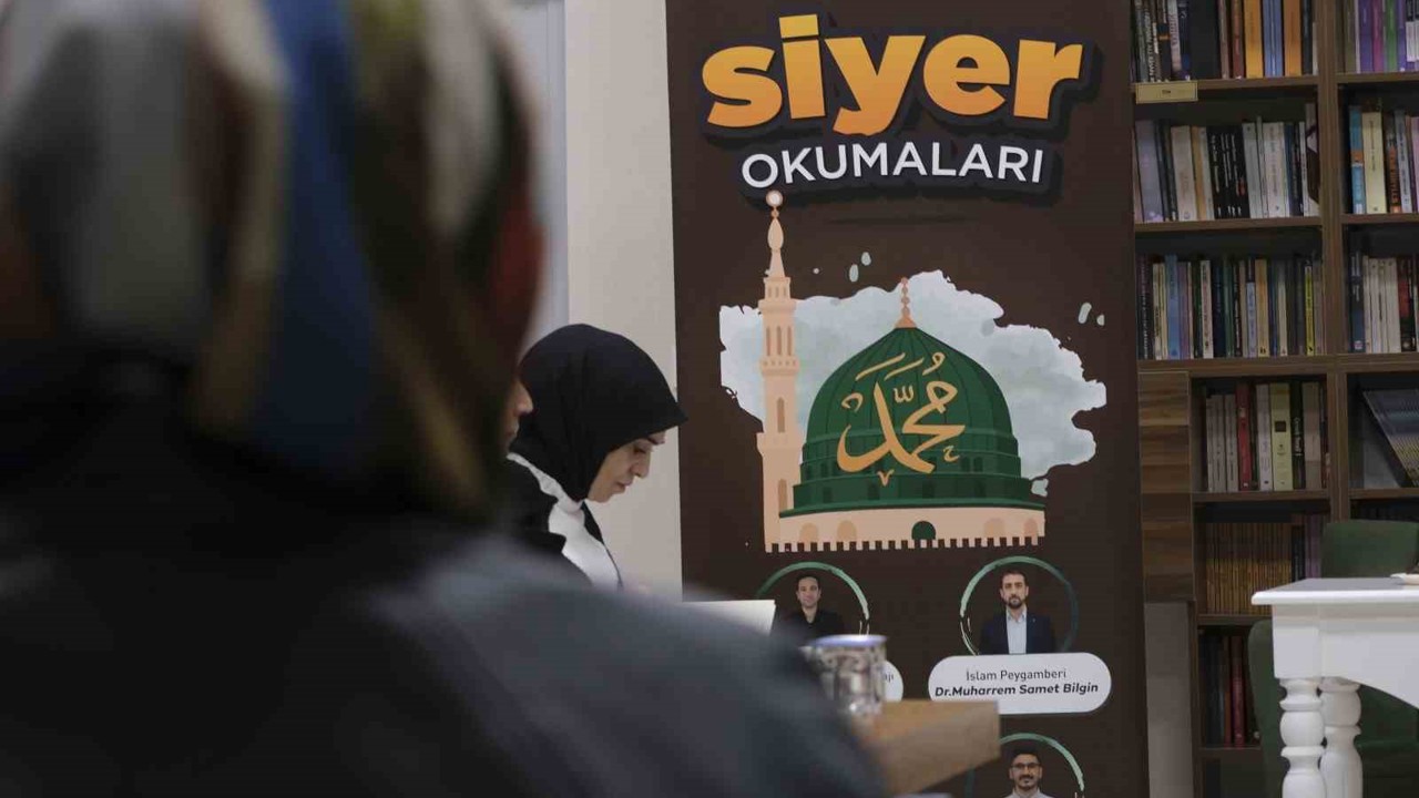 Çorum Belediyesi’nin düzenlediği siyer okumaları yoğun katılımla başladı
