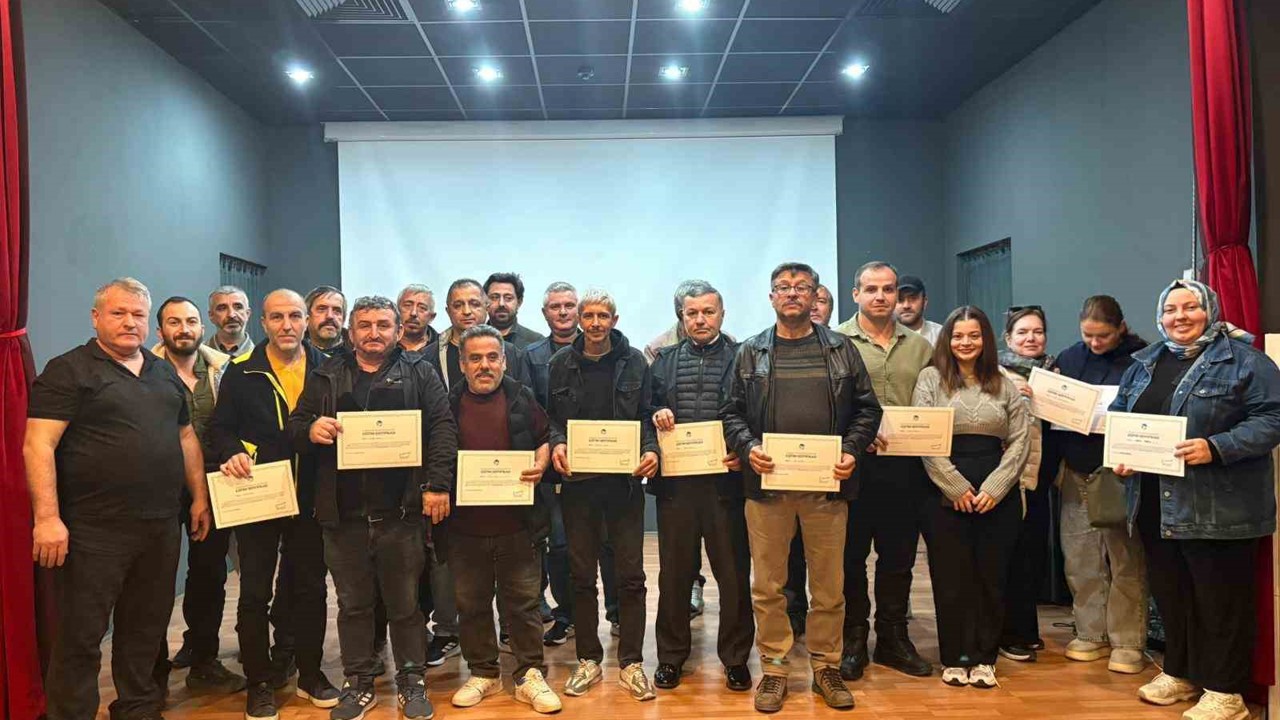 Sakarya Büyükşehir’in uzmanları evcil hayvanlarla ilgili bilinmesi gerekenleri anlattı
