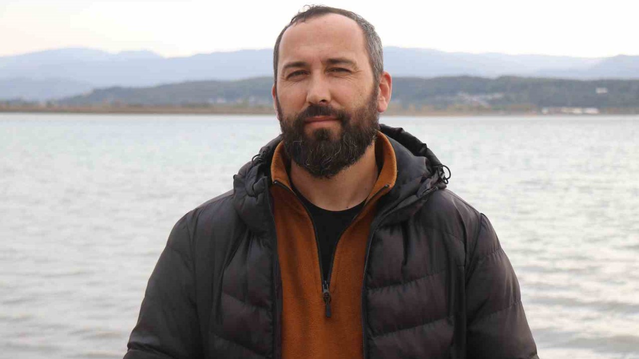 Sapanca Gölü’nde esrarengiz görüntü
