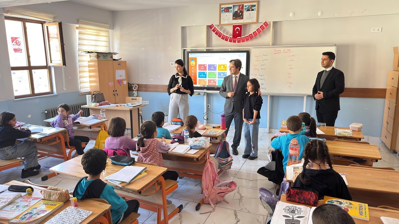 Eğitim çalışmaları yerinde incelendi
