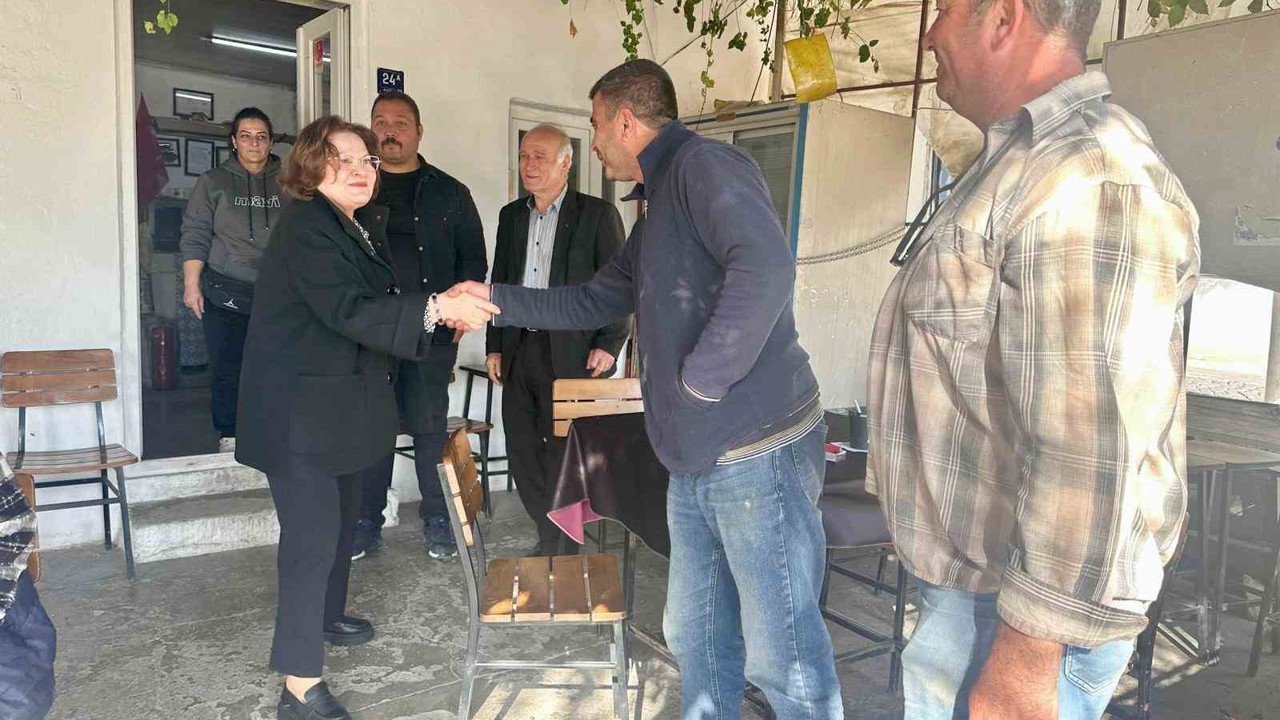 Başkan Gençay’dan Mavişehir pazaryerinde incelemelerde bulundu
