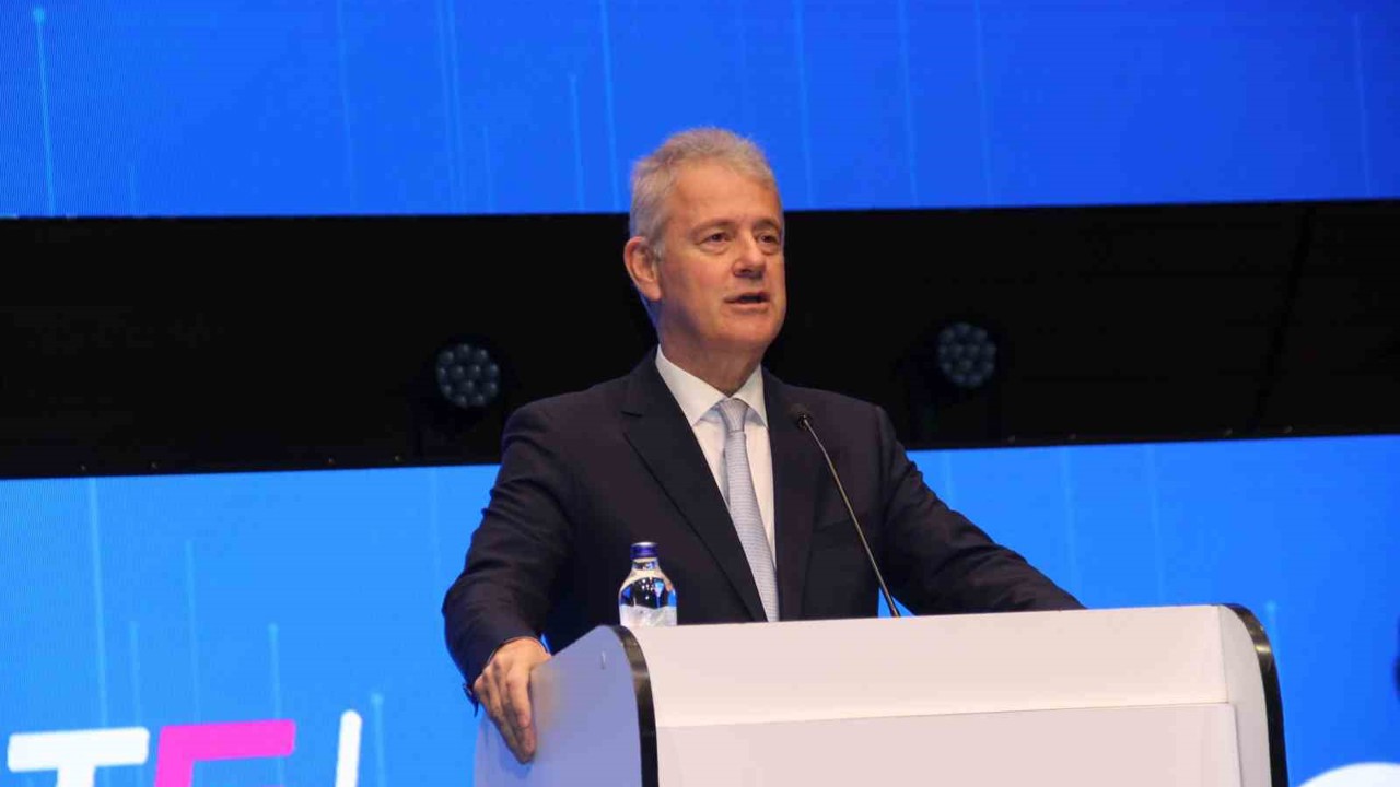 İzmirMeets 2025 Zirvesi başladı
