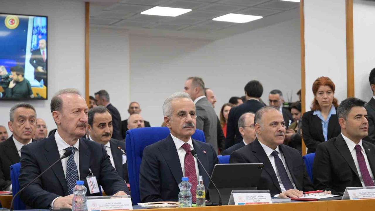 Bakan Uraloğlu: "Toplam yatırım tutarı 189 milyar lira olan 44 projeyi tamamladık"
