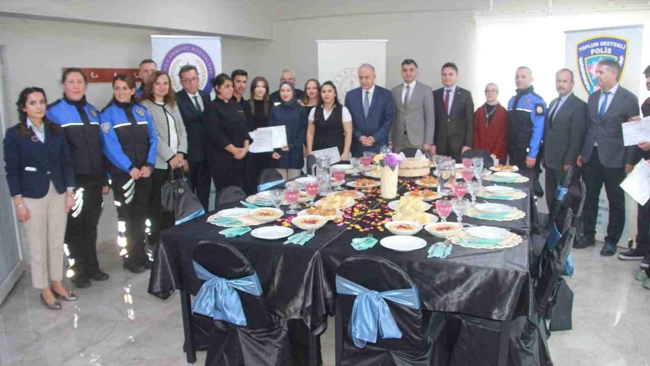 Geleceğin aşçıları hünerlerini sergiledi
