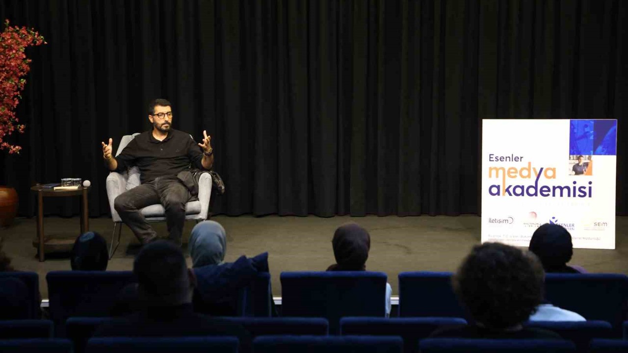 Çelik: "Bir günde gazeteci olunmuyor"
