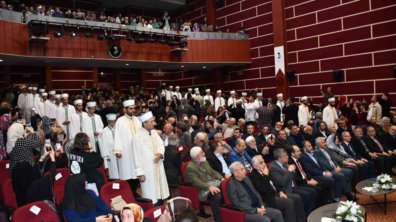Akşehir’de 22 hafız için icazet merasimi
