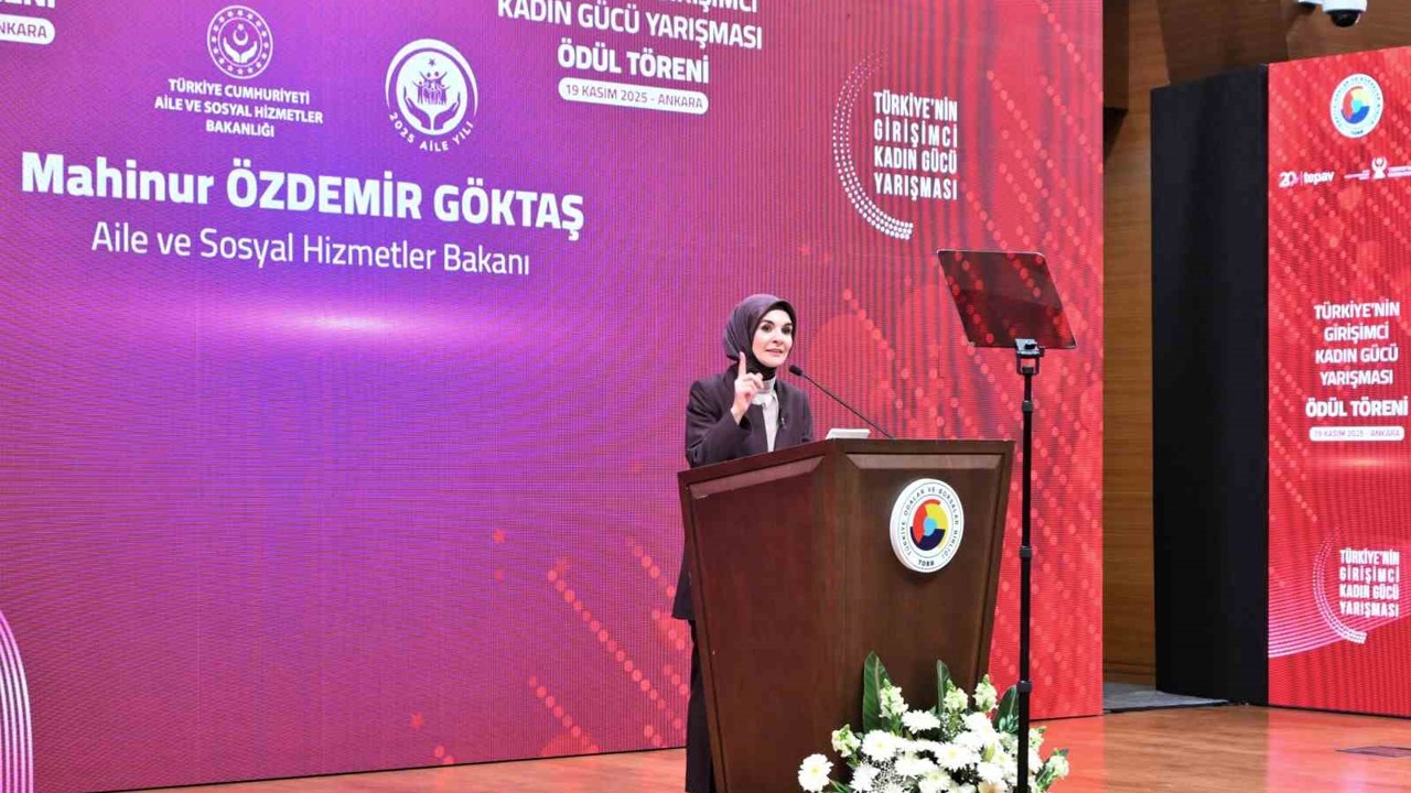 Bakan Göktaş: "Girişimci kadınlara yüz yüze e-ticaret eğitimlerini Türkiye’nin dört bir yanında yaygınlaştıracağız"
