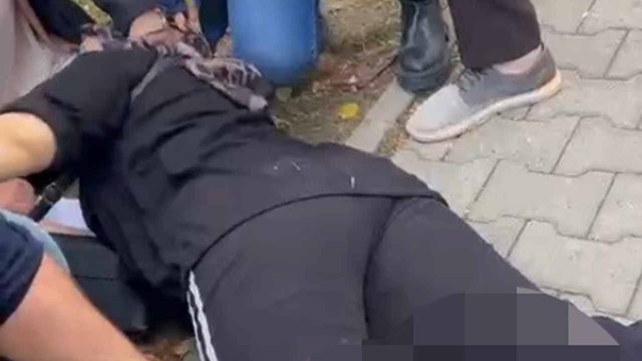 Muş’ta eski eş dehşeti: Pompalı tüfekle vurulan kadın ağır yaralandı
