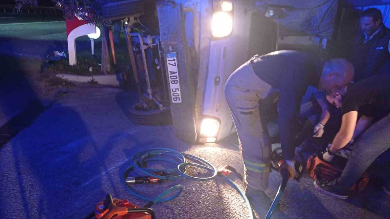 Havran’da kamyon ile kamyonet çarpıştı: 1 ölü, 1 yaralı
