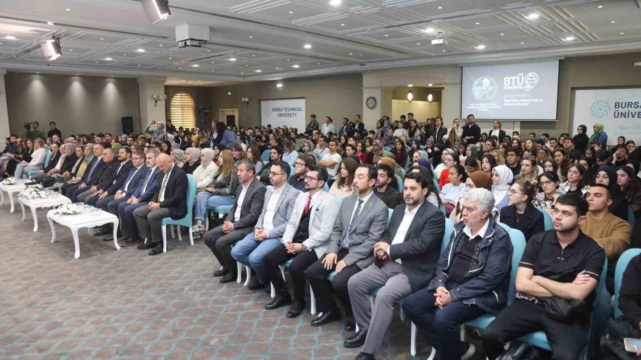 Prof. Dr. Nevzat Tarhan: "Dijital bağımlılık yeni neslin en büyük tehdidi"
