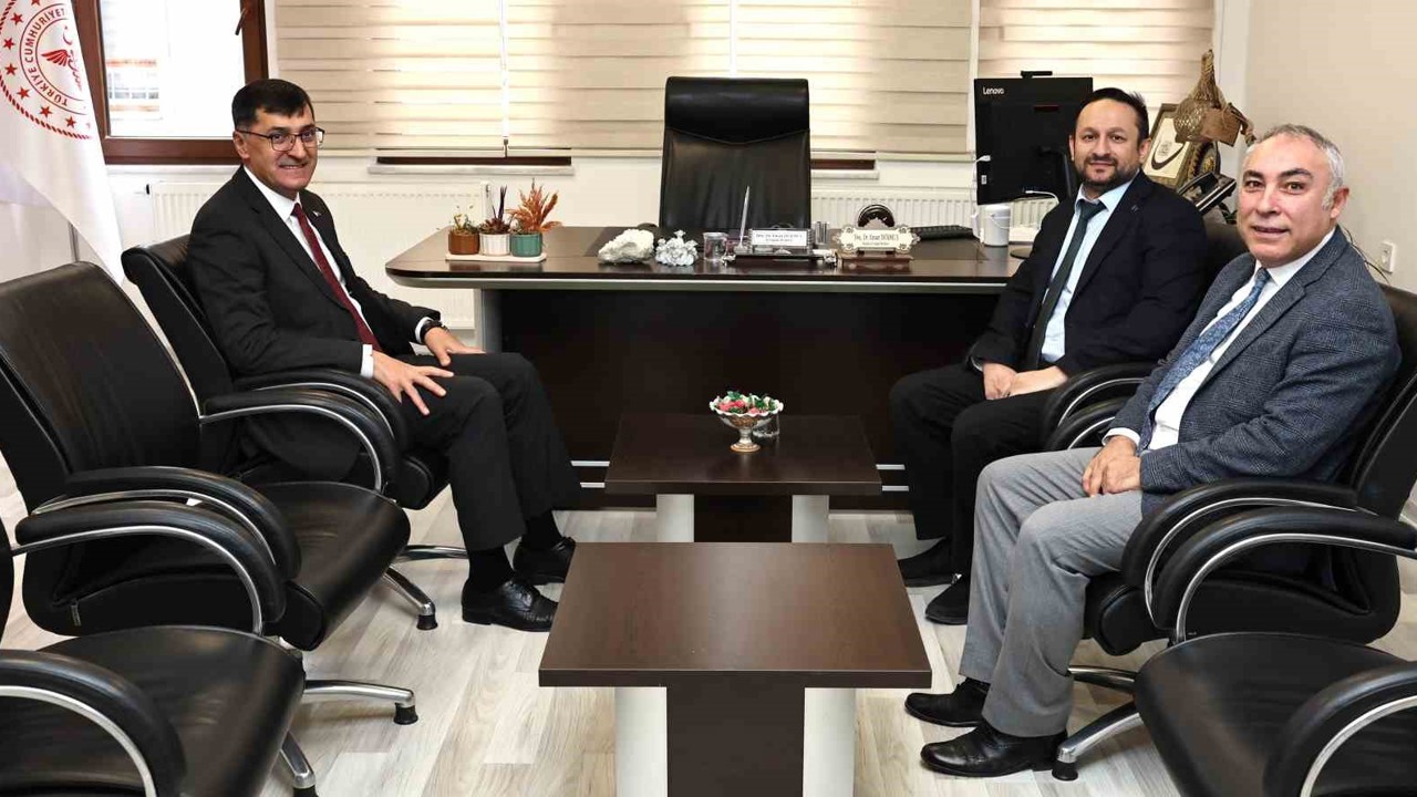 Başkan Kahveci, "Belediye ile sağlık kurumları arasındaki iş birliğini geliştireceğiz"

