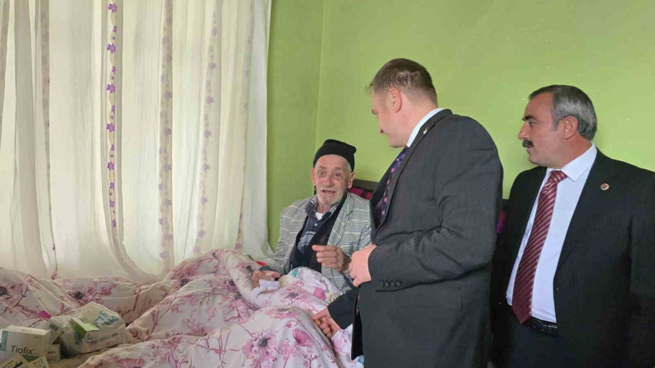 Kaymakam Koşansu, ev ev gezerek sorunları yerinde dinledi

