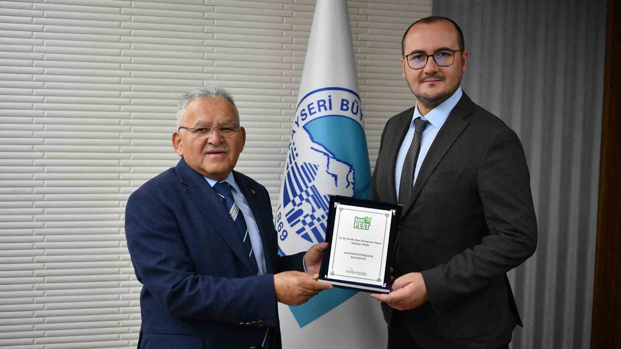 Kayseri’ye ’En iyi Tarihi Alan Dönüşümü Yapan Belediye ödülü
