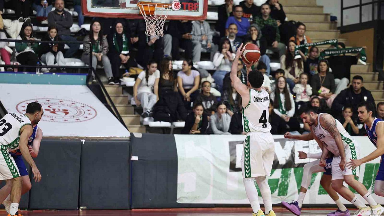 Sakarya Büyükşehir basket takımı namağlup unvanını korumak için parkeye çıkacak
