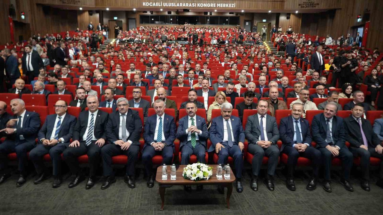 Kocaeli’nin teknoloji vizyonu sahneye çıktı: "Dijital devrimi ıskalayan tarihten silinir"
