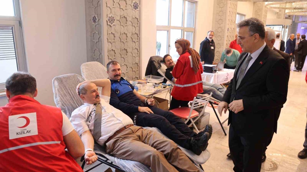 İlkadım Belediyesi’nden Kızılay’a kan desteği

