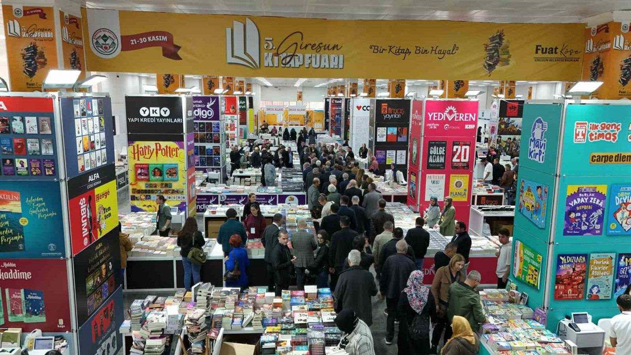Giresun’da kitap şöleni
