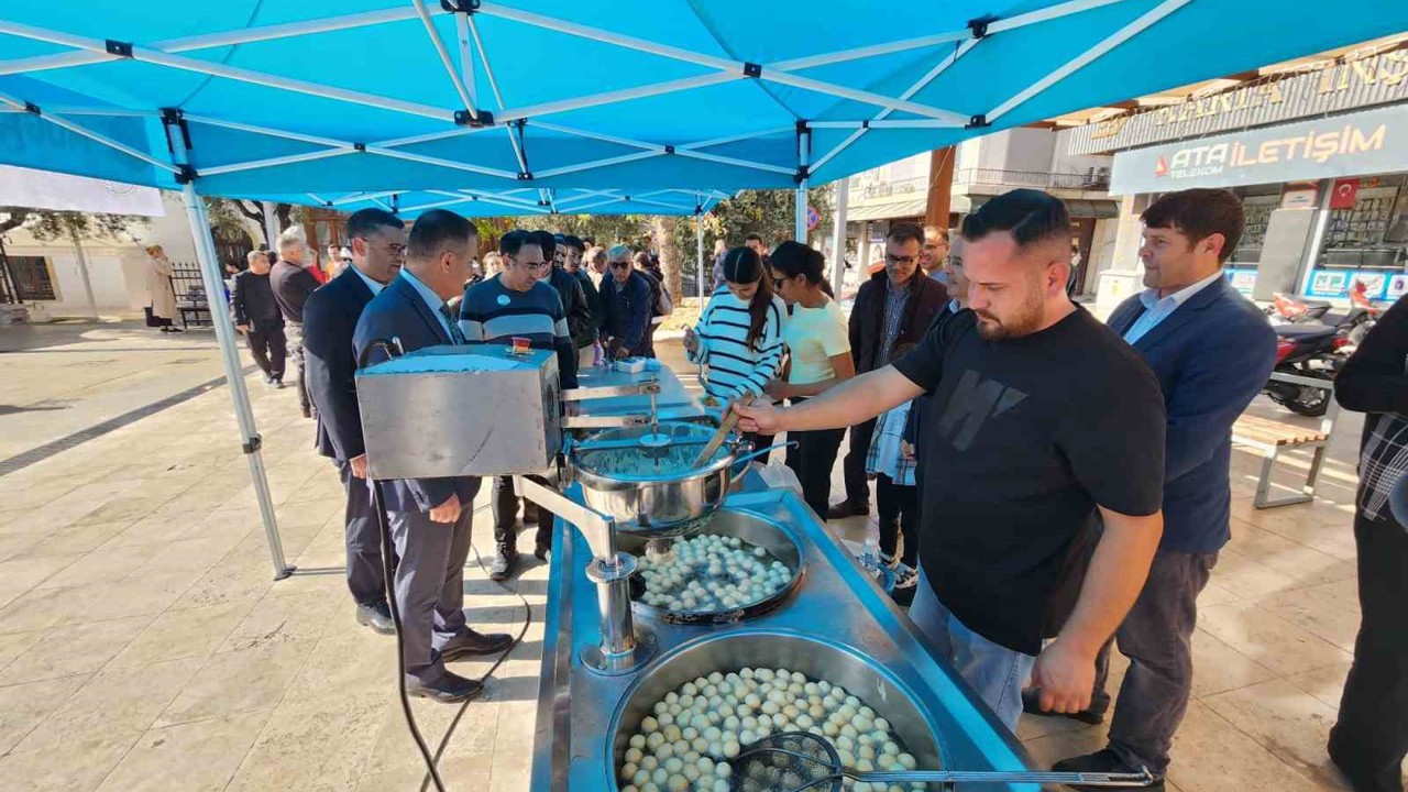 Muğla’da öğretmenler için lokma hayrı
