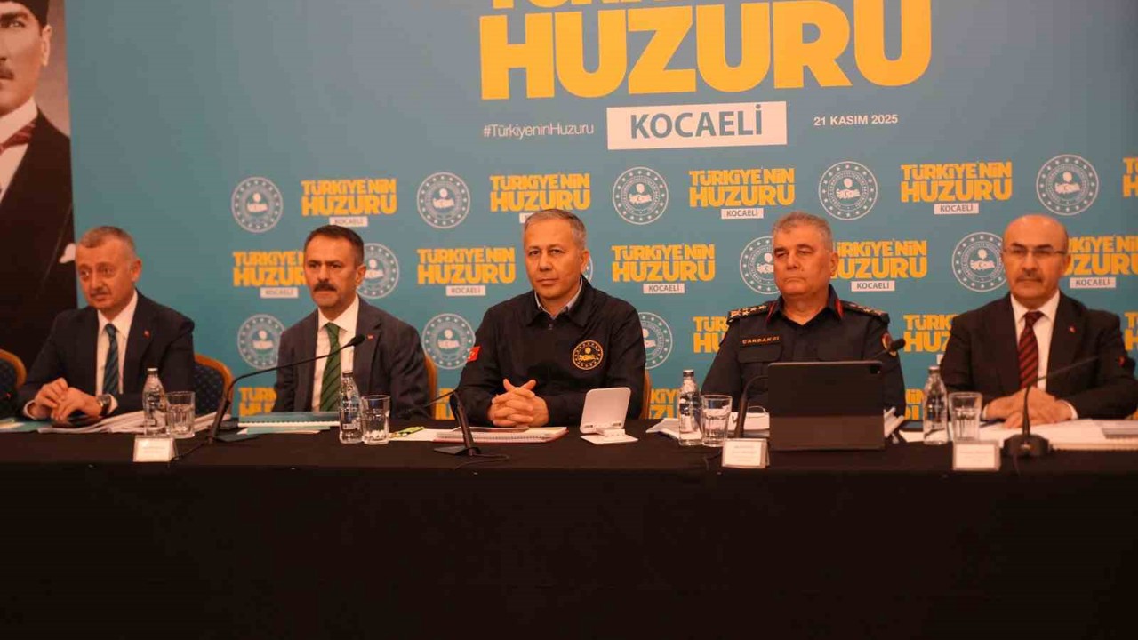Bakan Yerlikaya: "Tek hedefimiz 688 bin arkadaşımızla aziz milletimizin huzur ve güvenliği"
