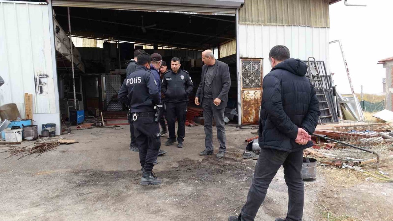 Malatya’da ısınmak için ateşe tiner döken 2 öğrenci yaralandı
